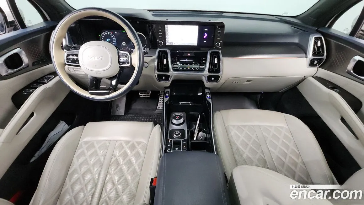 Kia Sorento — фото 7