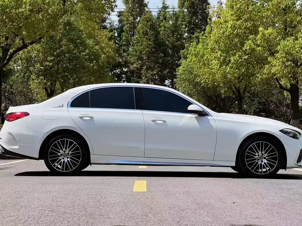 Mercedes-Benz C-Class 2024 из CN, фото 4