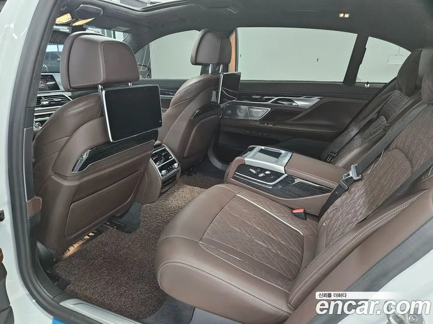 BMW 7-Series 2022 из KR, фото 8