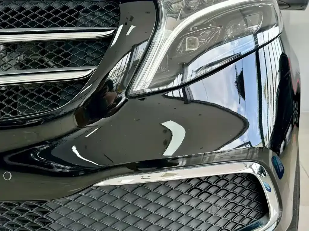 Mercedes-Benz V-Class 2023 из CN, фото 3