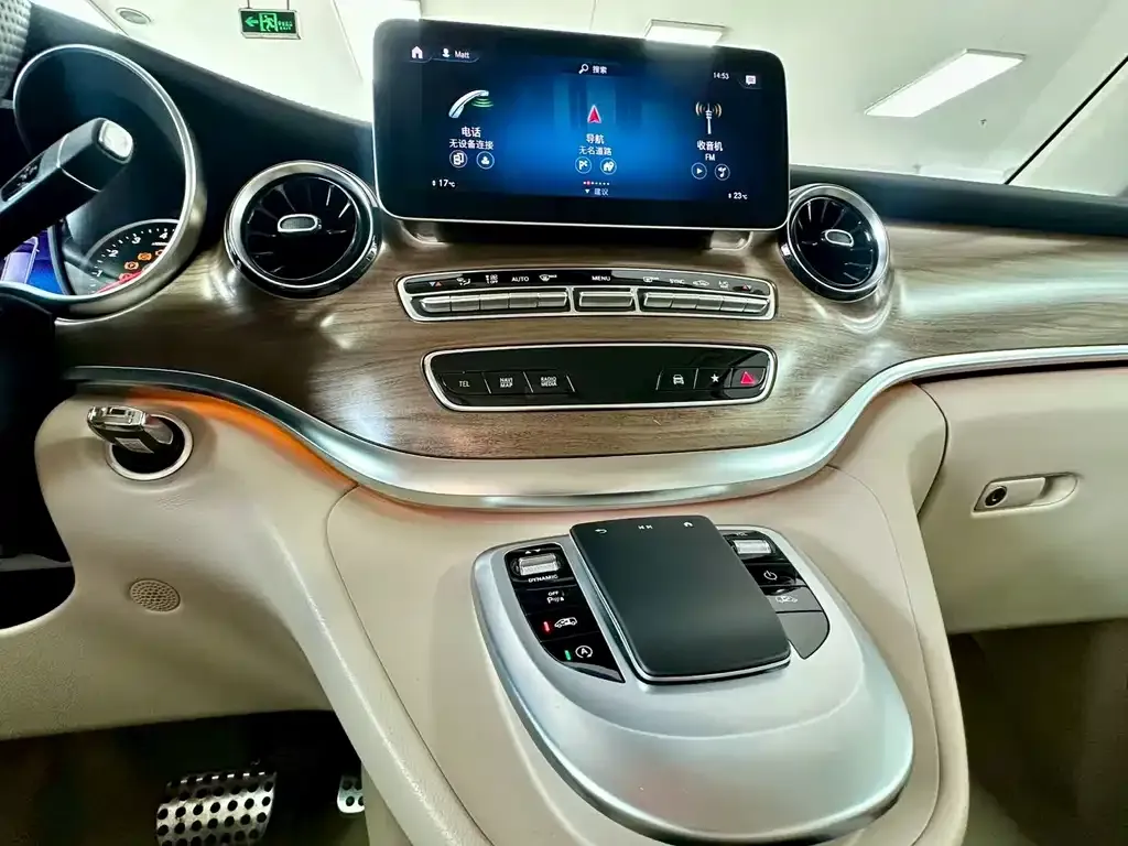 Mercedes-Benz V-Class 2023 из CN, фото 7