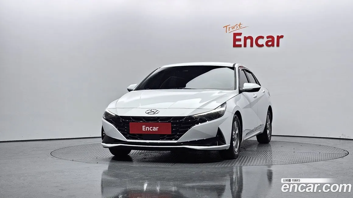 Hyundai AVANTE 2021 из KR, фото 3