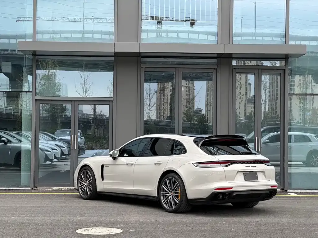 Porsche Panamera Hybrid 2021 из CN, фото 4