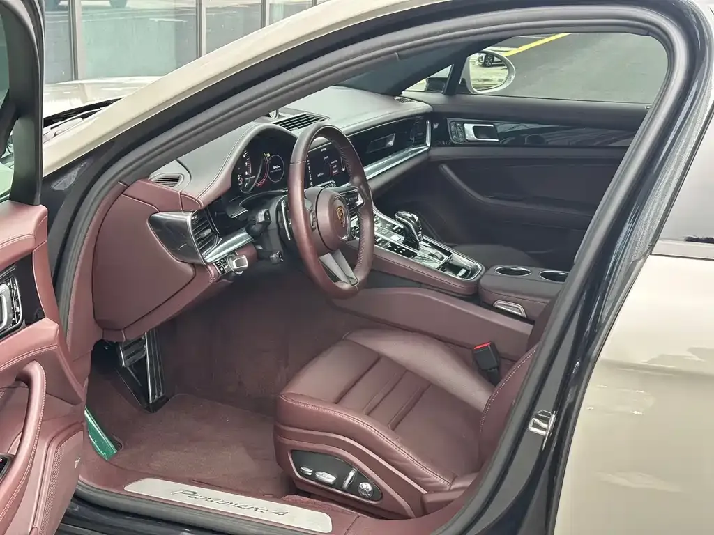 Porsche Panamera Hybrid 2021 из CN, фото 9