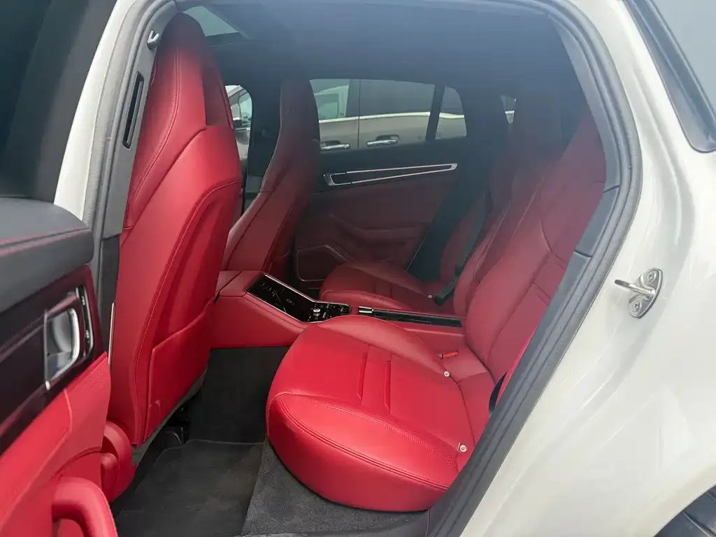 Porsche Panamera 2023 из CN, фото 10