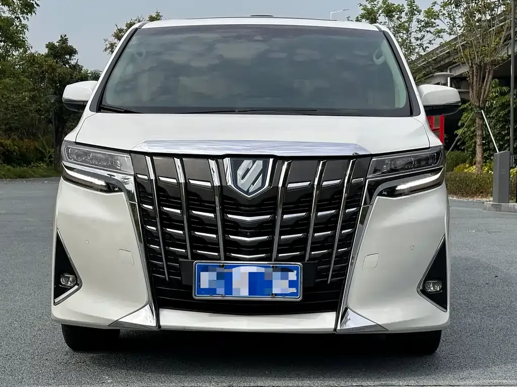 Toyota Alphard 2021 из CN, фото 2