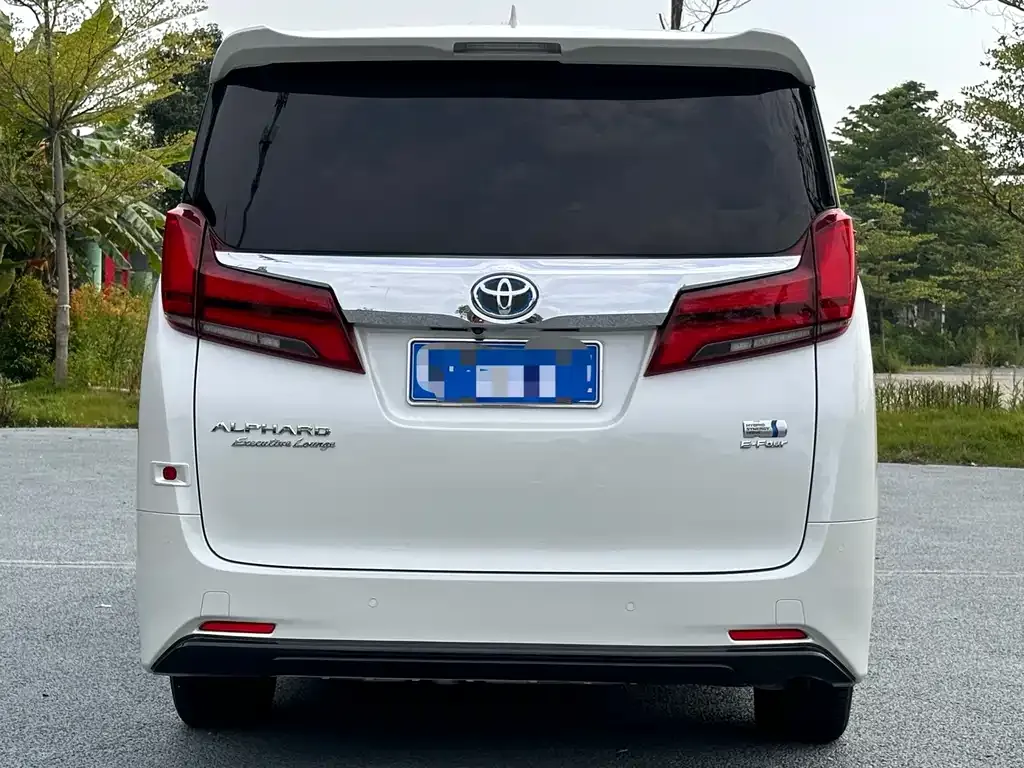 Toyota Alphard 2021 из CN, фото 5