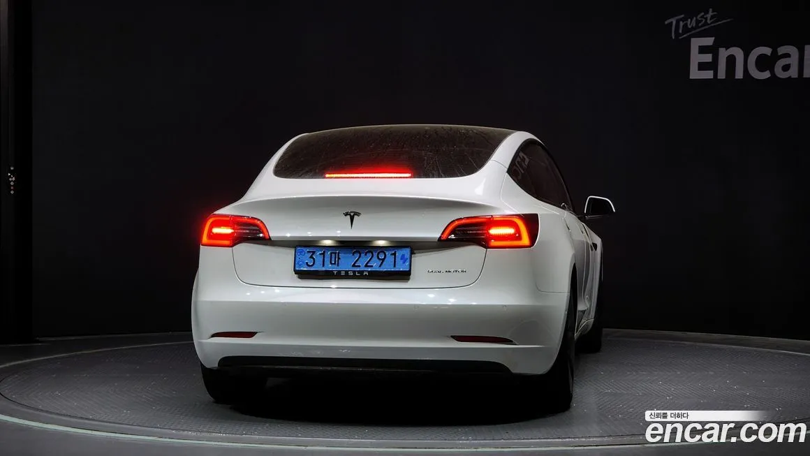 Tesla Model 3 2022 из KR, фото 4