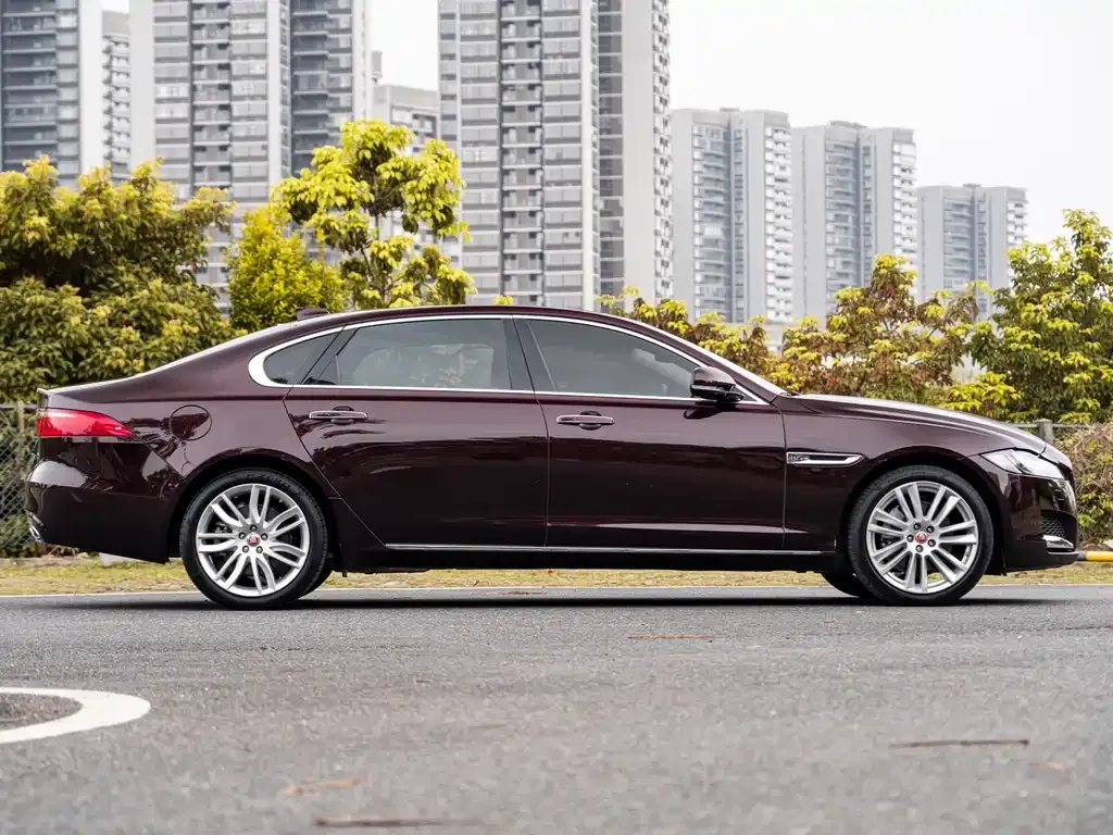 Jaguar XFL 2021 из CN, фото 4