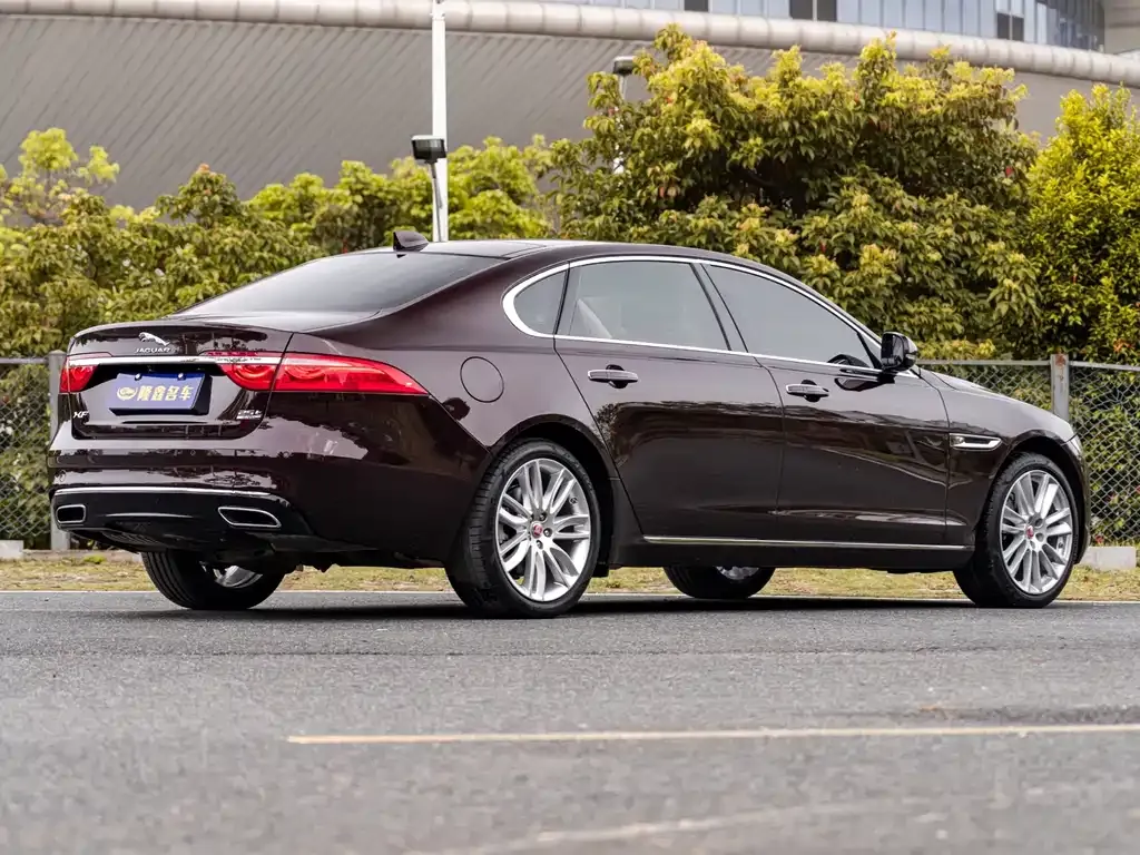 Jaguar XFL 2021 из CN, фото 7