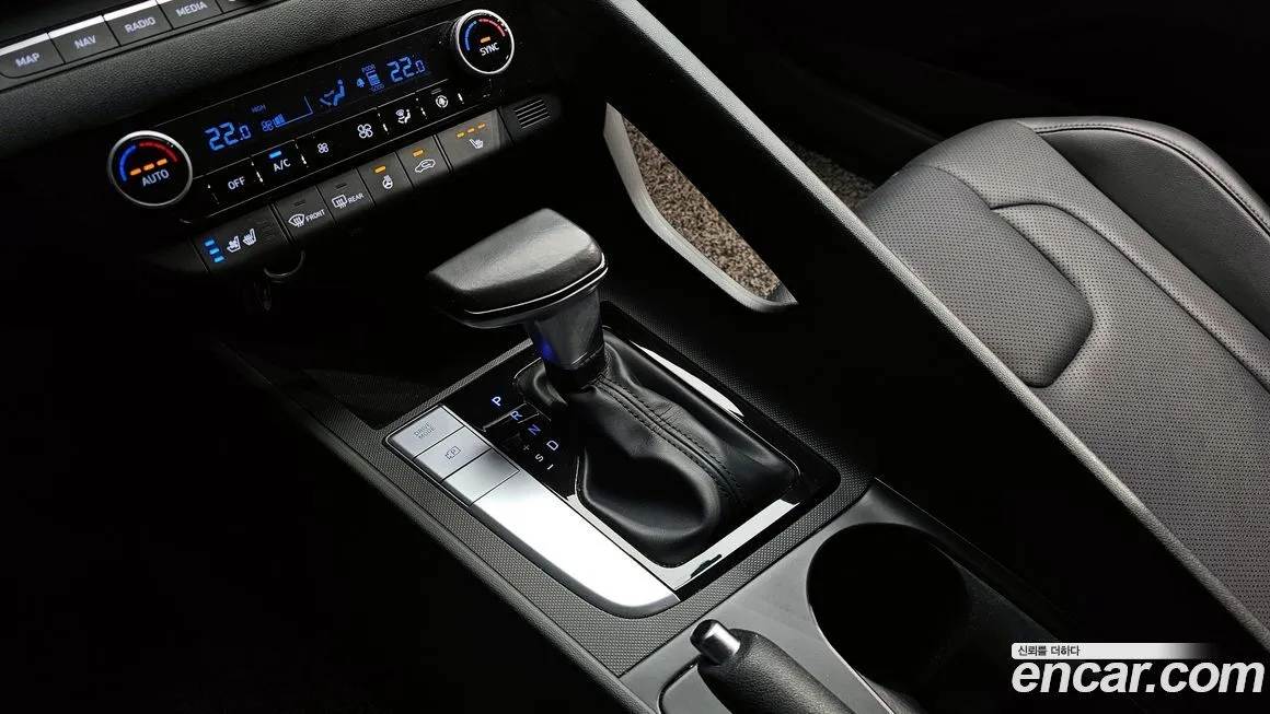 Hyundai AVANTE — фото 9