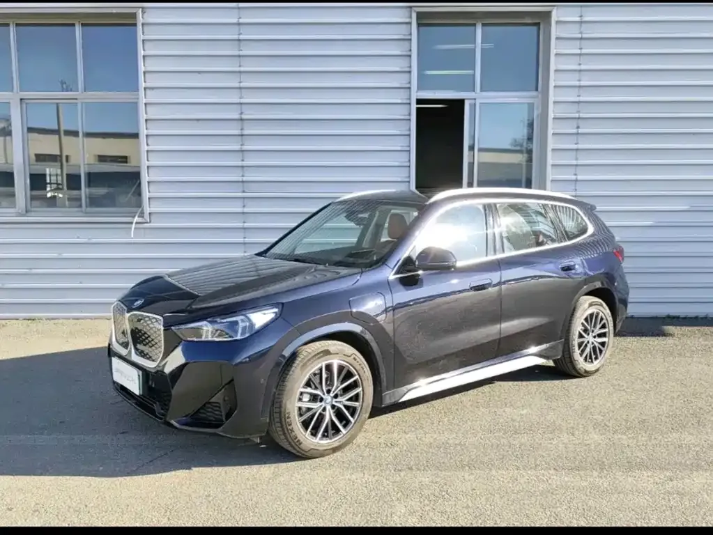 BMW iX1 2025 из CN, фото 1
