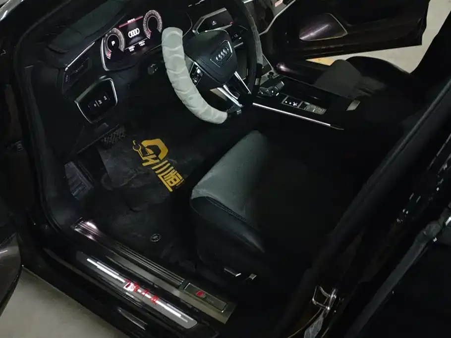 Audi A6L 2024 из CN, фото 9