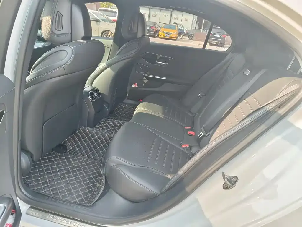 Mercedes-Benz C-Class 2023 из CN, фото 5
