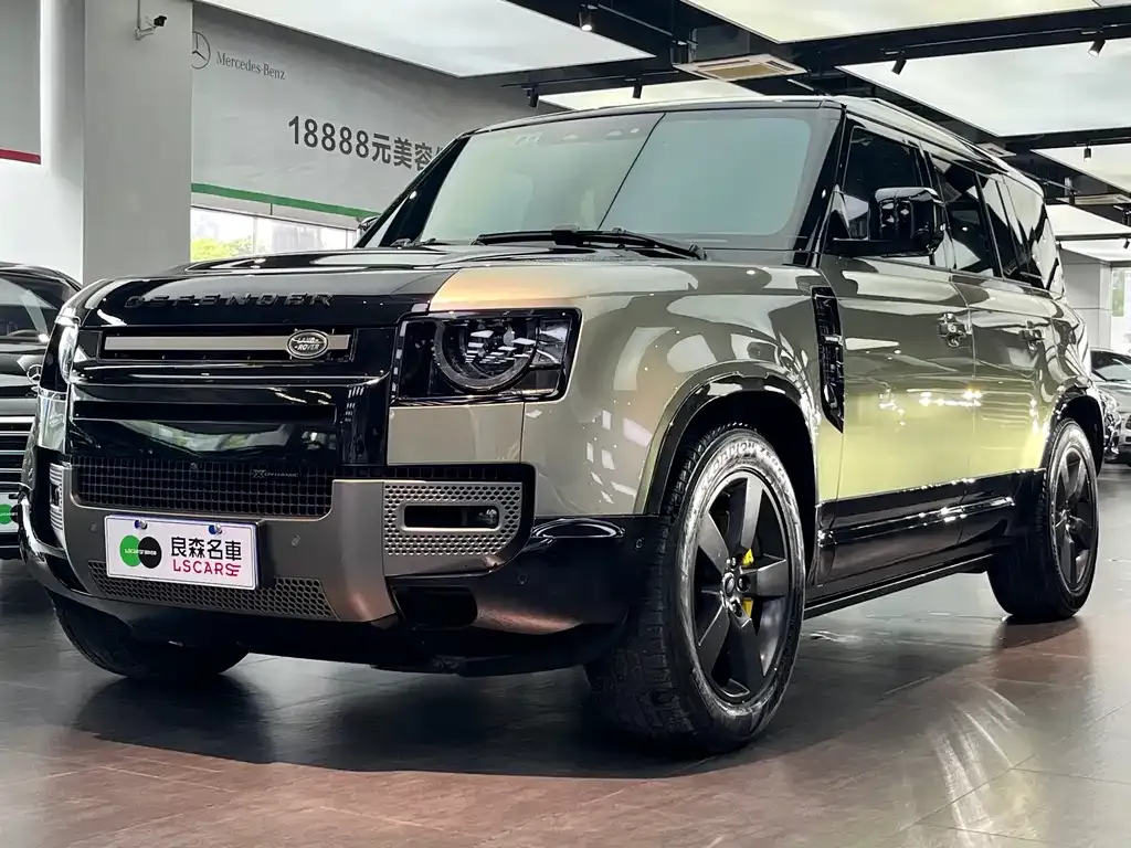 Land Rover Defender 2023 из CN, фото 1
