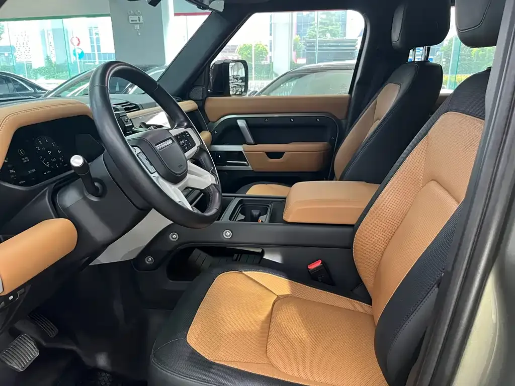 Land Rover Defender 2023 из CN, фото 7
