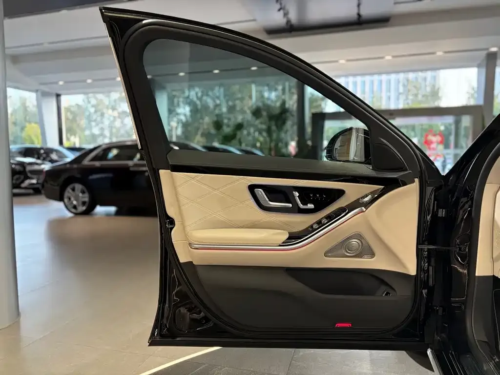 Mercedes-Benz S-Class 2023 из CN, фото 8