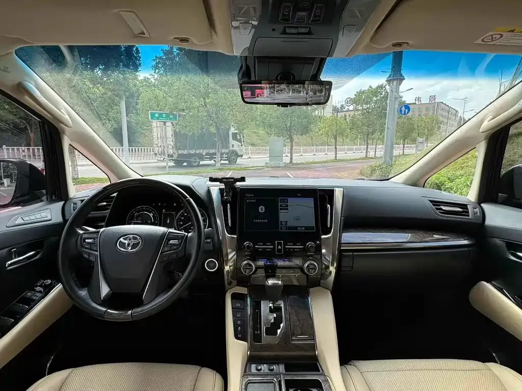 Toyota Alphard 2022 из CN, фото 6