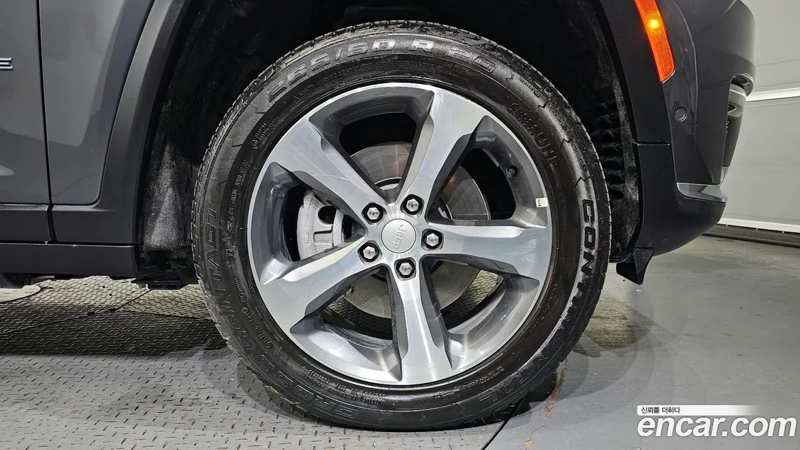 Jeep Cherokee 2023 из KR, фото 5