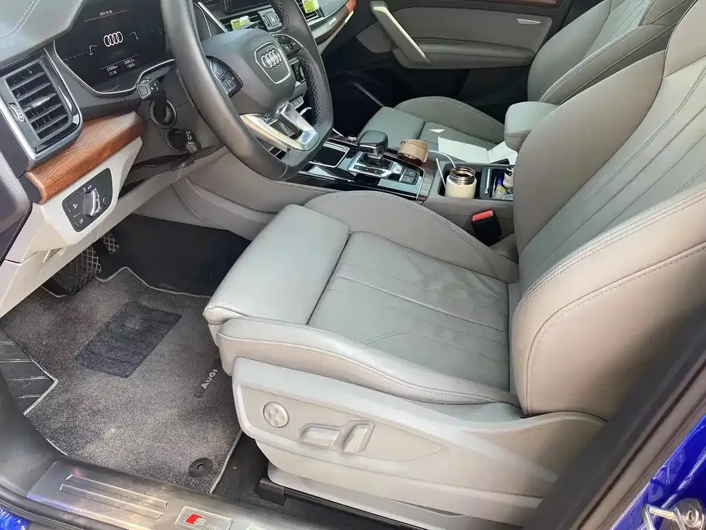 Audi Q5L 2021 из CN, фото 4