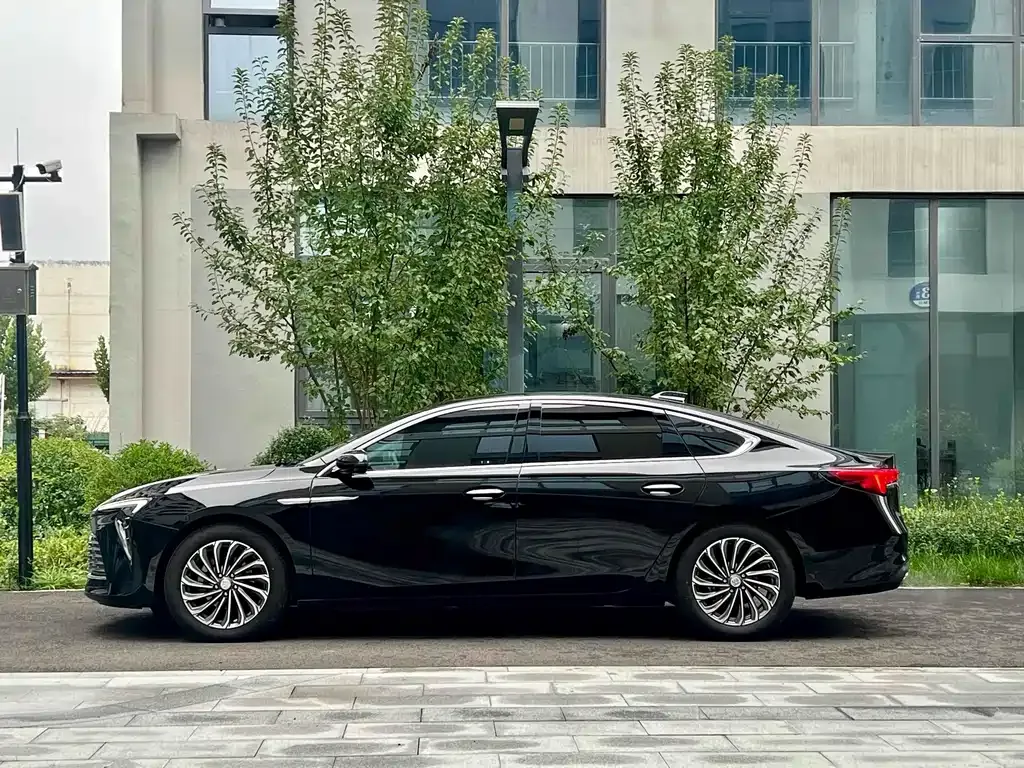 Buick LaCrosse 2024 из CN, фото 3