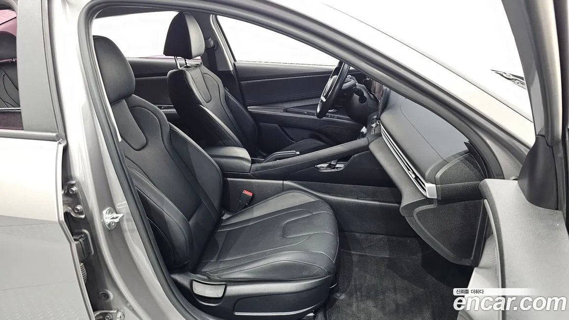 Hyundai AVANTE — фото 10