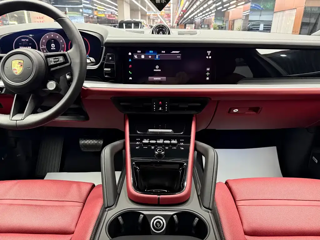 Porsche Cayenne 2025 из CN, фото 10