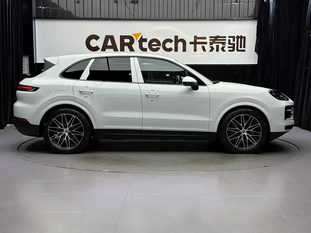 Porsche Cayenne 2025 из CN, фото 8