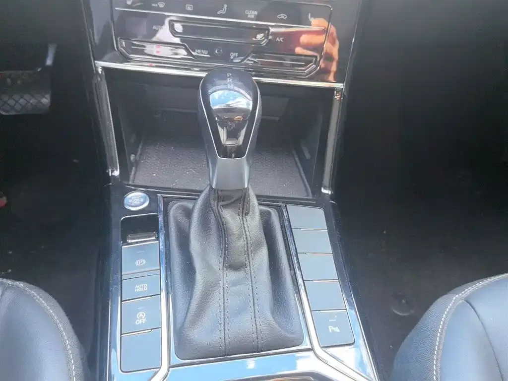 Volkswagen Passat 2022 из CN, фото 9