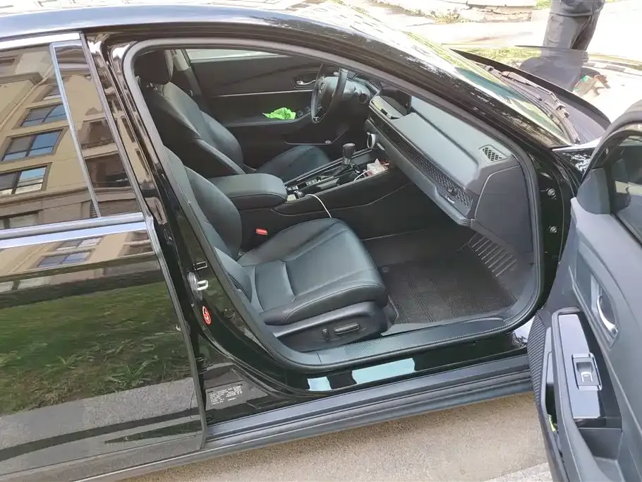 Honda Accord 2024 из CN, фото 8