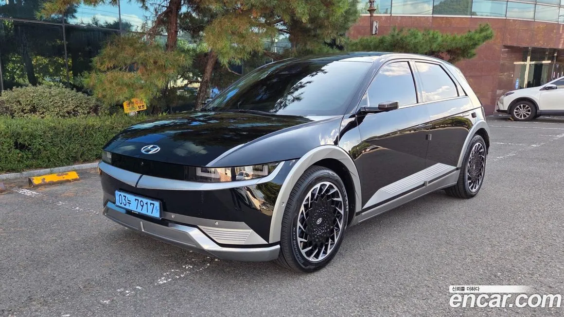 Hyundai Ioniq5 — фото 1
