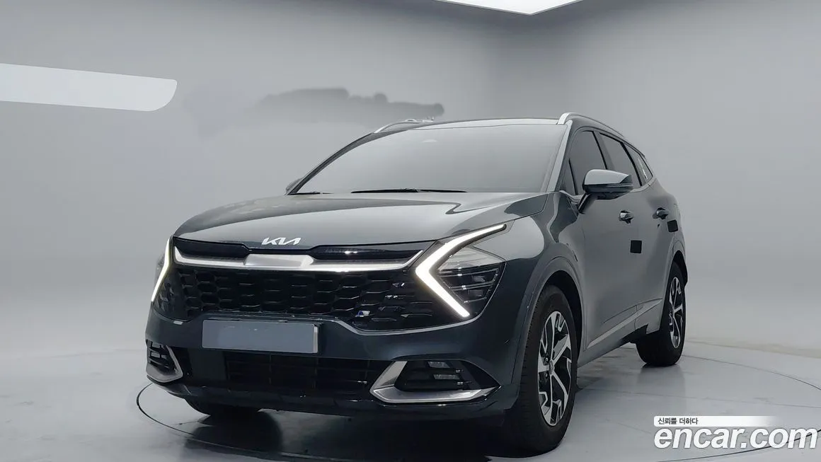Kia Sportage — фото 1