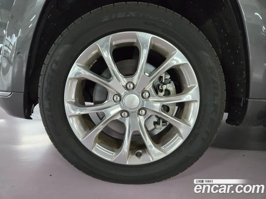 Jeep Cherokee 2021 из KR, фото 5