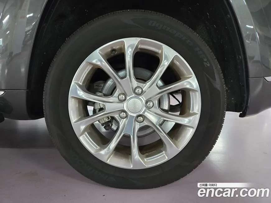 Jeep Cherokee 2021 из KR, фото 6