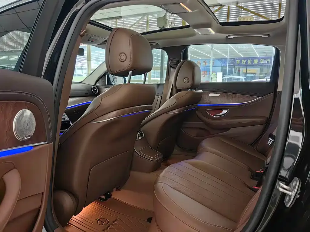 Mercedes-Benz E-Class 2021 из CN, фото 9