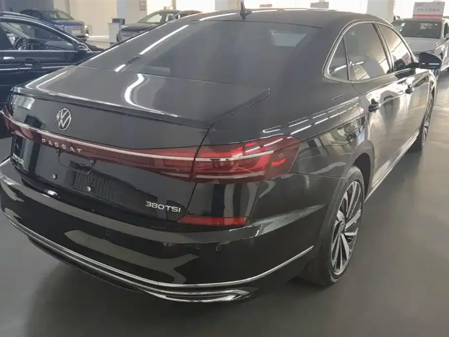 Volkswagen Passat 2025 из CN, фото 3