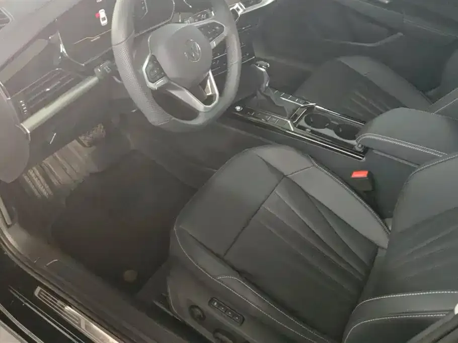 Volkswagen Passat 2025 из CN, фото 9