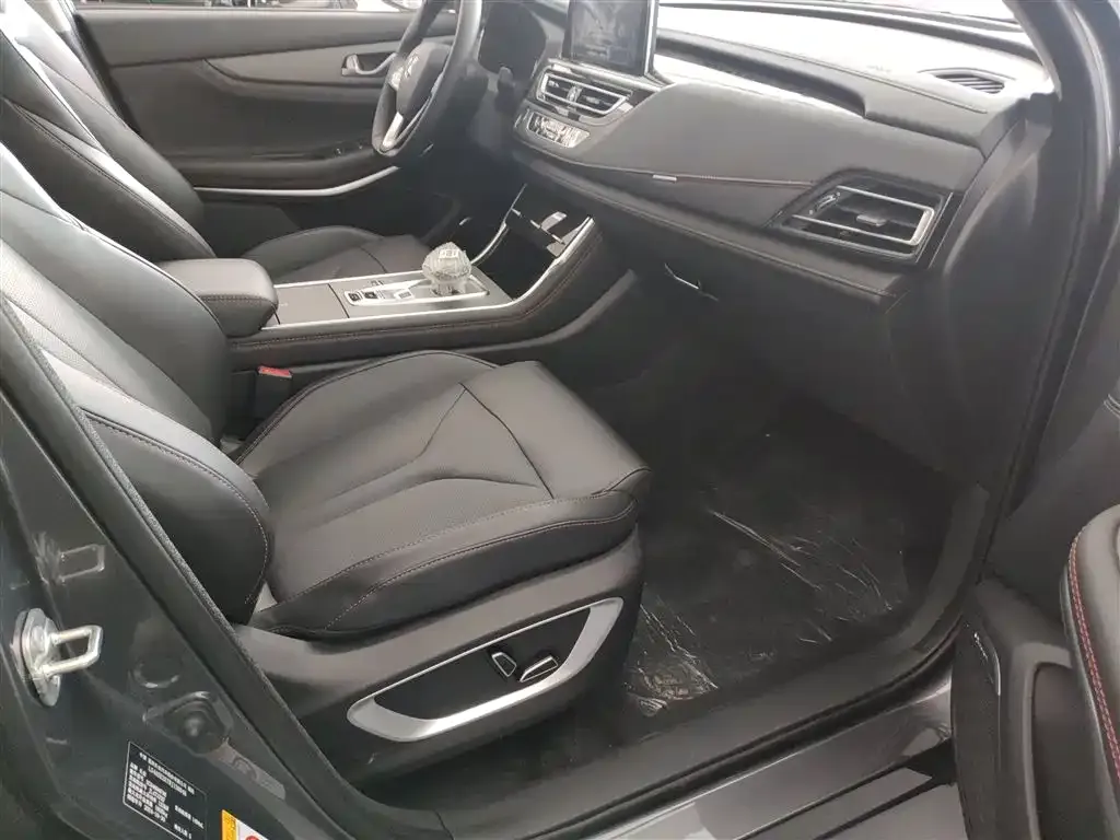 Changan CS75 2025 из CN, фото 3