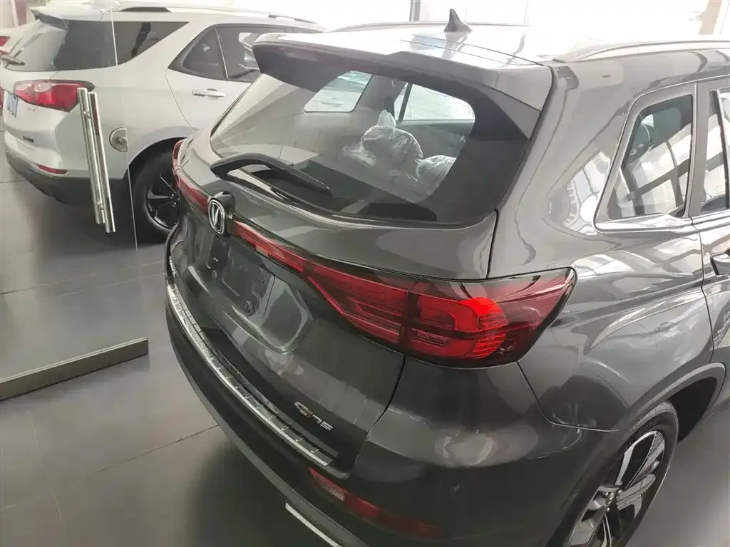Changan CS75 2025 из CN, фото 8