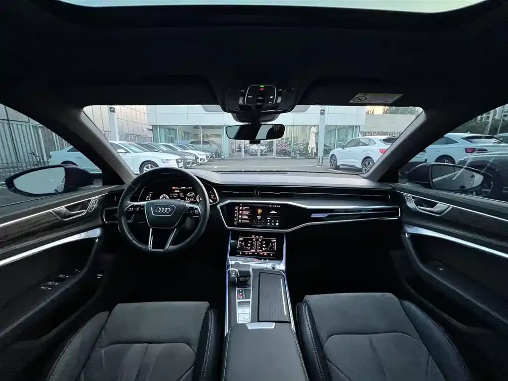 Audi A6L 2024 из CN, фото 9