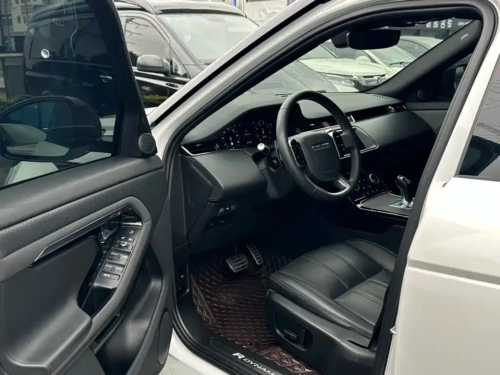 Land Rover Evoque 2021 из CN, фото 9