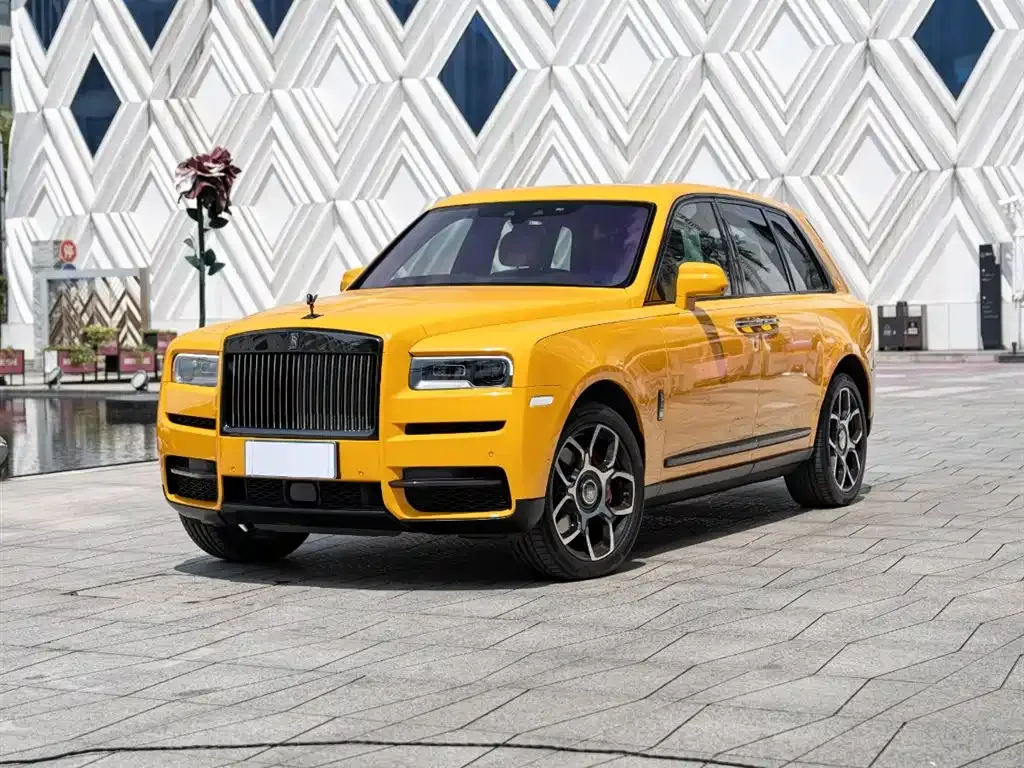 Rolls-Royce Cullinan 2023 из CN, фото 1