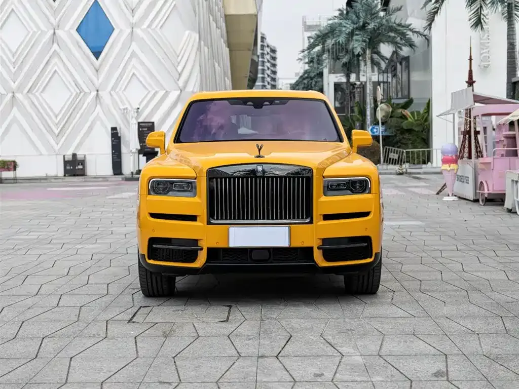 Rolls-Royce Cullinan 2023 из CN, фото 2