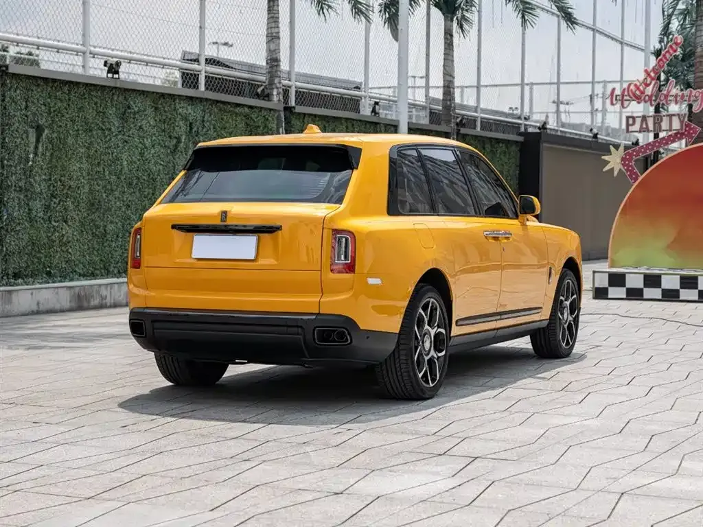 Rolls-Royce Cullinan 2023 из CN, фото 4
