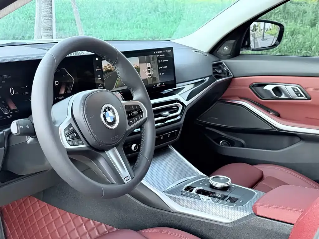 BMW 3 Series 2023 из CN, фото 7