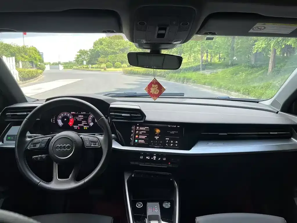 Audi A3 2024 из CN, фото 9