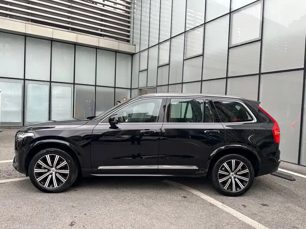 Volvo XC90 2023 из CN, фото 5