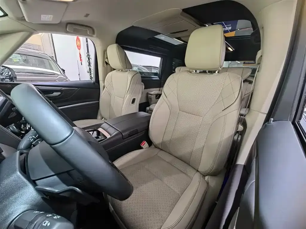 Toyota Alphard 2024 из CN, фото 7