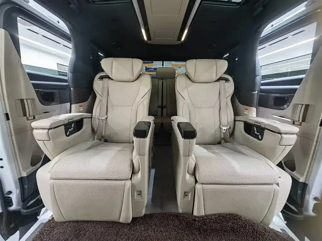 Toyota Alphard 2024 из CN, фото 8