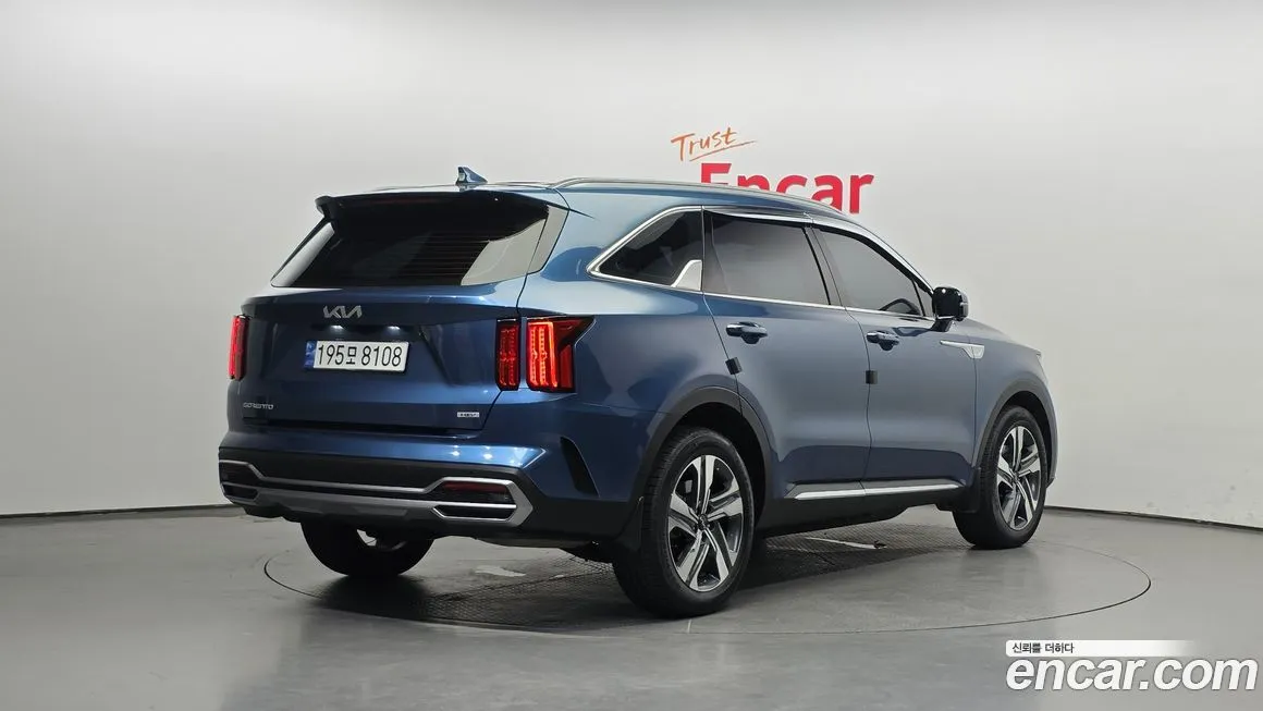 Kia Sorento 2023 из KR, фото 2